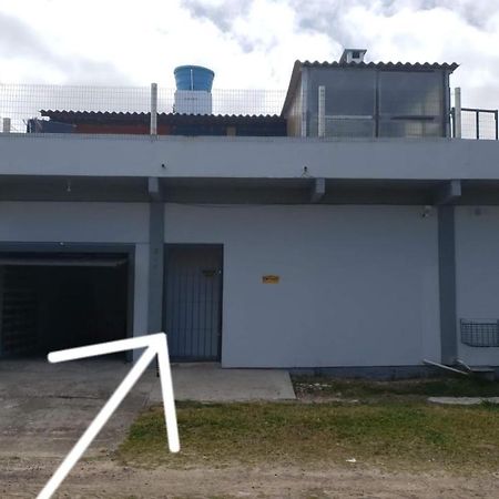 Kitnet Tramandai Lägenhet Exteriör bild